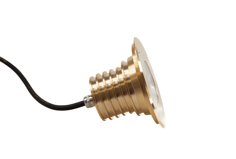 URO MEDIUM BRASS RD 220-240VAC